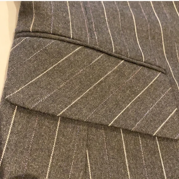 INC Gray & White Pinstripe Button Front Cropped Blazer Jacket Women Size 6 - Picture 4 of 11